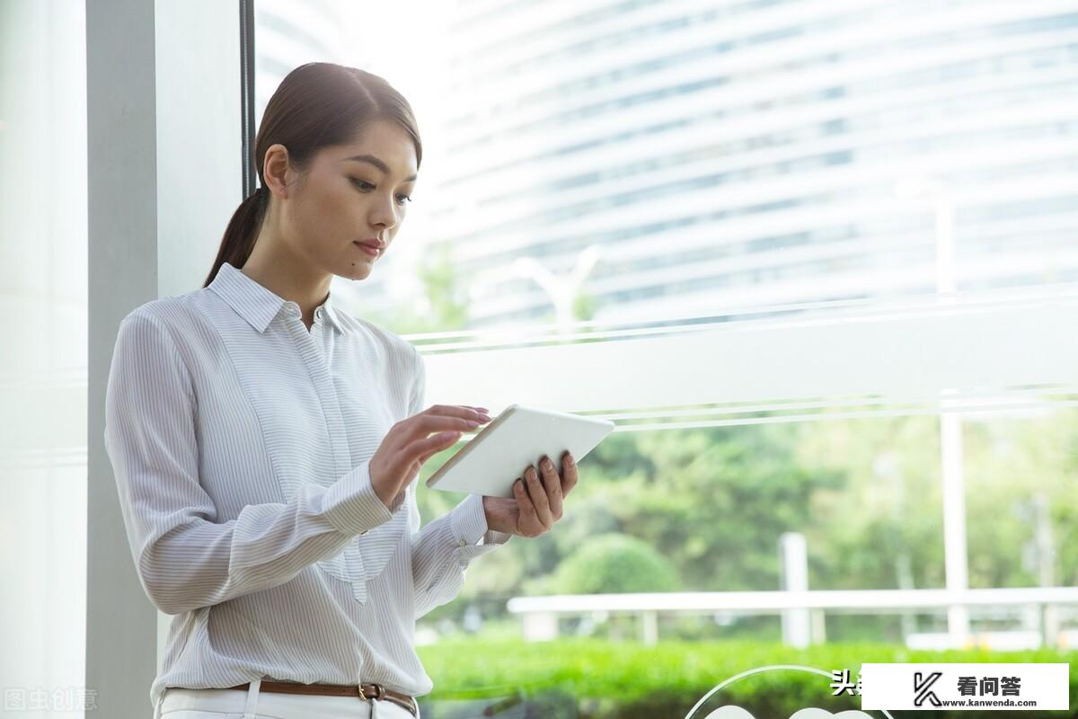 你身边有没有雷人的女性朋友？