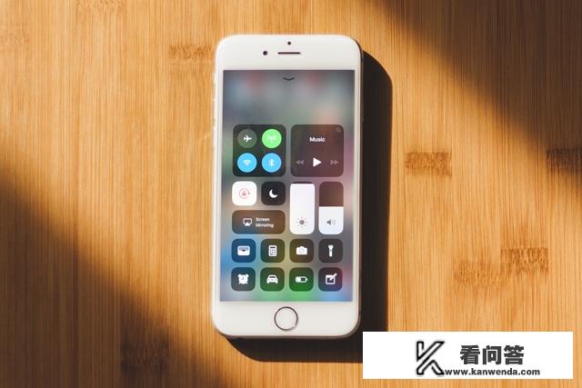 iphone13在实体店买靠谱不？