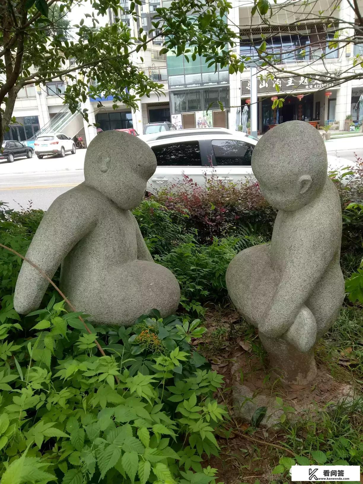 跟懵懂少年相似的小说? 跟懵懂少年相似的小说?