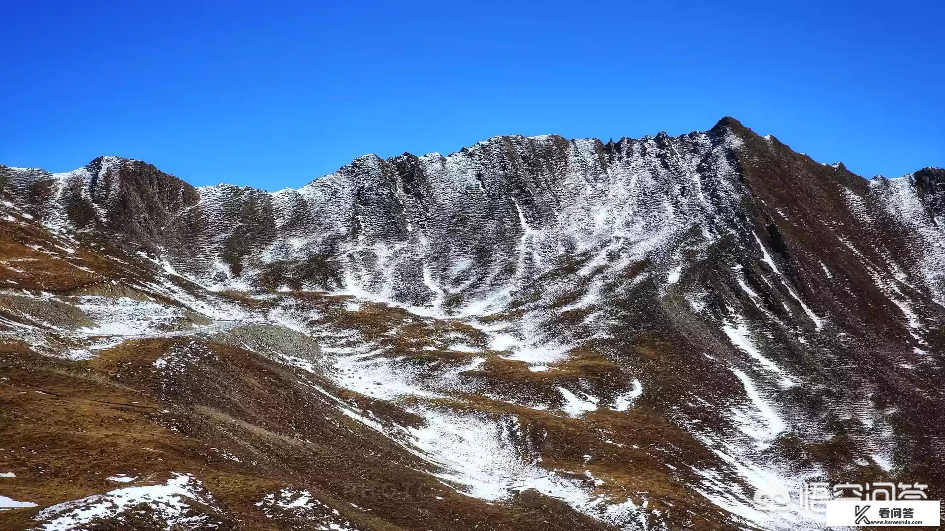 去川西游玩，有哪些旅游攻略？如果下大雪的话，风景还会不会美呢？