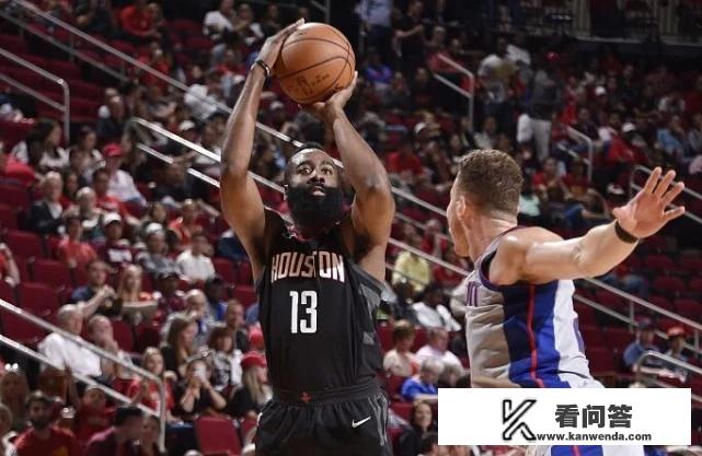 火箭100-96活塞,加时哈登一人10分,哈登被垫脚险受伤,你怎么看? 火箭100-96活塞,加时哈登一人10分,哈登被垫脚险受伤,你怎么看?
