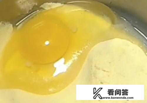 家常玉米饼的做法？