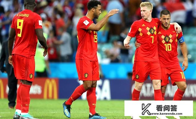 比利时1-0日本谁进的球？