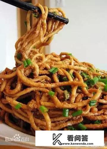 你觉得哪些地方的哪些面最有特色呢？