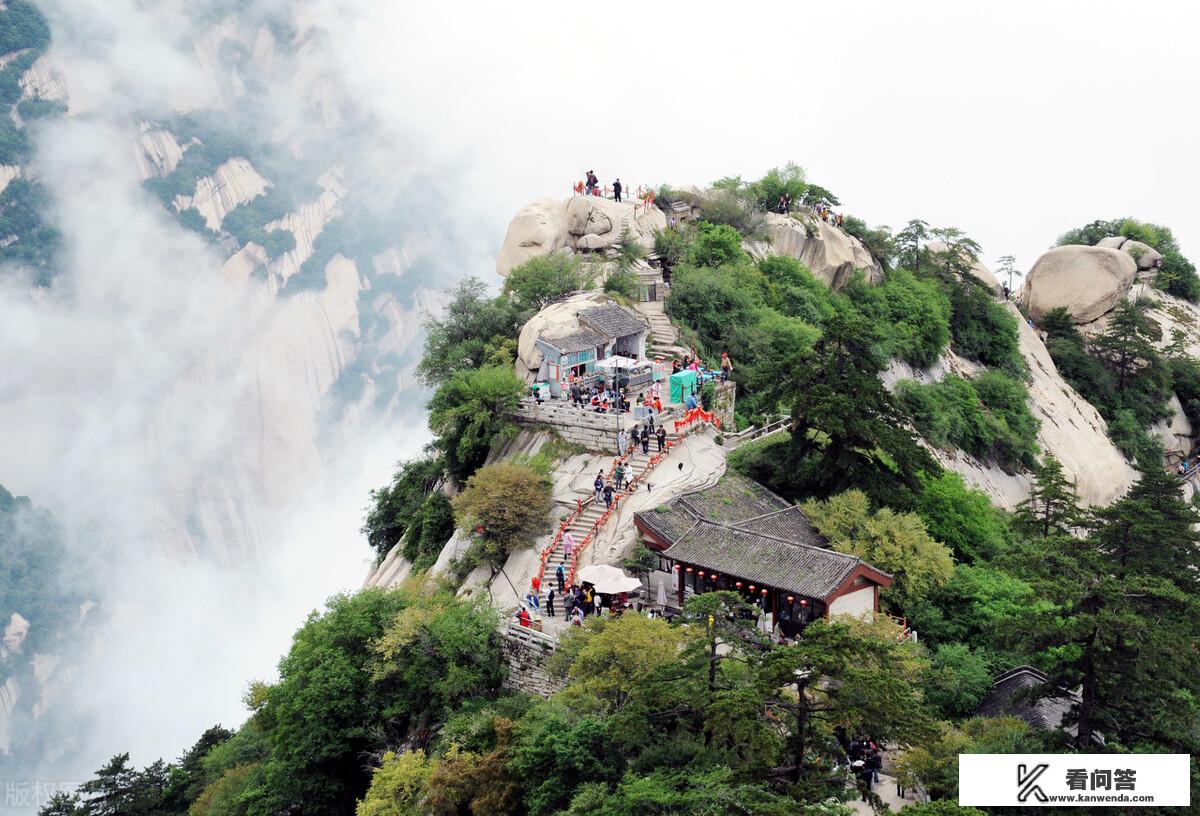 去旅行怎么住划算？