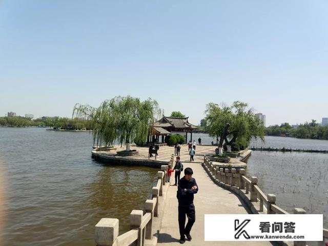 旅游和旅行的区别是什么？