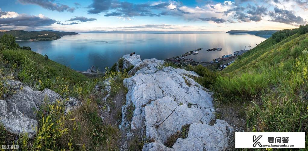 去俄罗斯旅游,A参团双飞七天7500元,B自由行十天18000元。你选择怎样走? 去俄罗斯旅游,A参团双飞七天7500元,B自由行十天18000元。你选择怎样走?