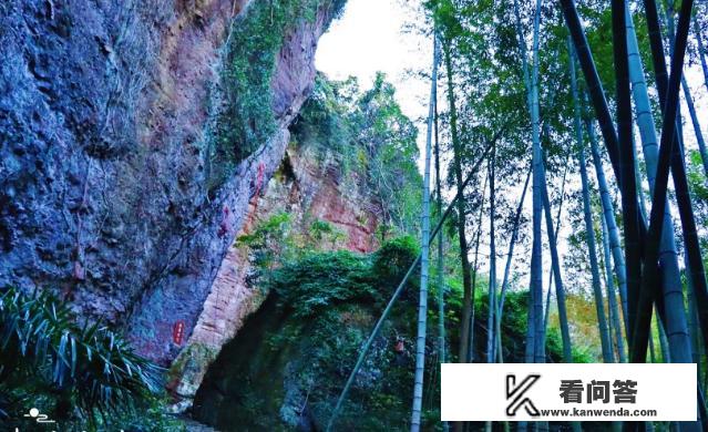 宁波玻璃栈道旅游景点？