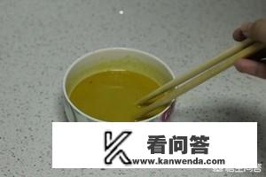 葱油饼怎么做又软又好吃？