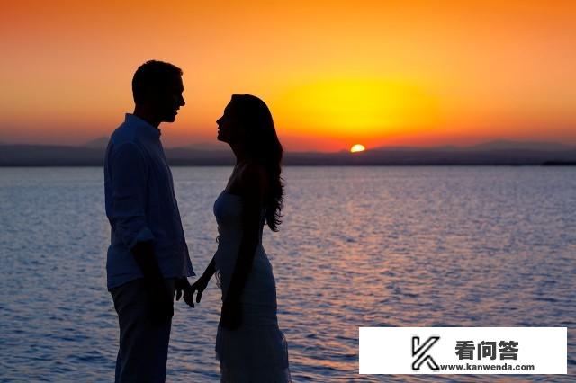 青谷子王校长谁演的？