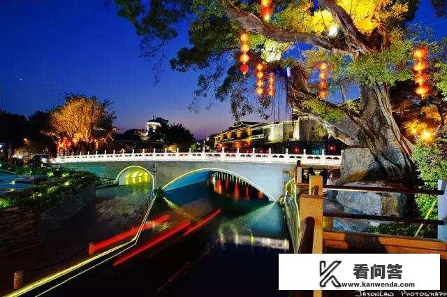 捡到个玉佛挂件能否佩戴？说来也巧，去旅游导？