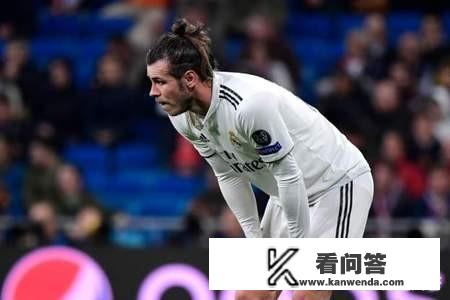 贝尔经纪人直言:皇马球迷应该对贝尔顶礼膜拜,他们的嘘声和态度令人耻辱。你怎么看? 贝尔经纪人直言:皇马球迷应该对贝尔顶礼膜拜,他们的嘘声和态度令人耻辱。你怎么看?