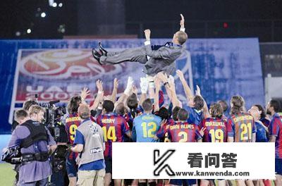 如果皇马今年欧冠三连冠，能媲美巴萨的六冠王吗？