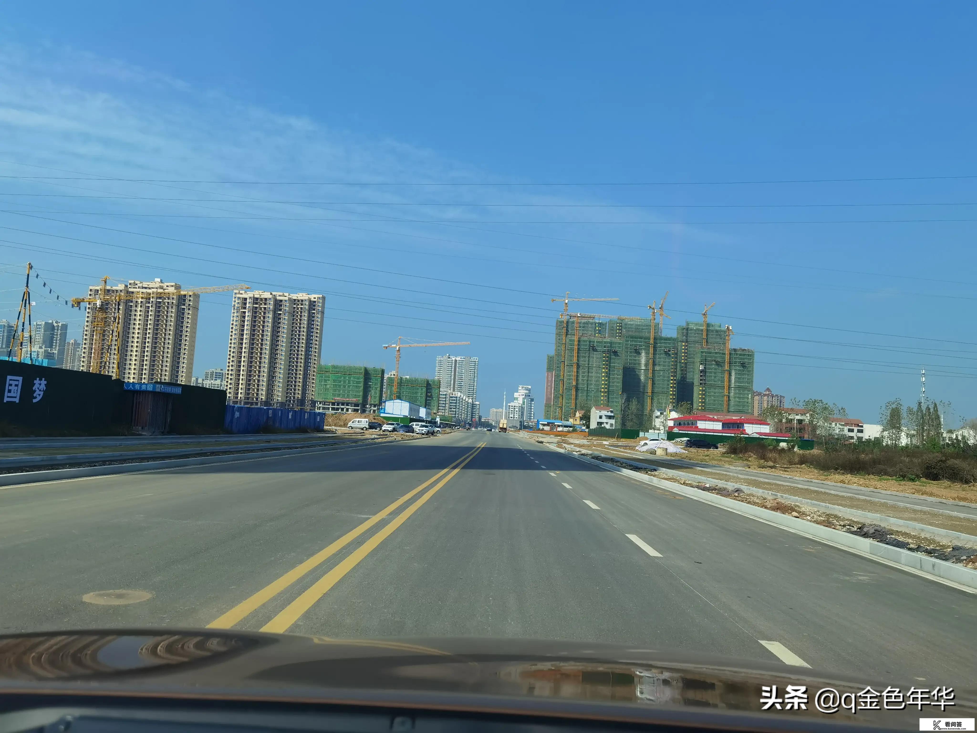 时间旅行和苍穹哪个好看？