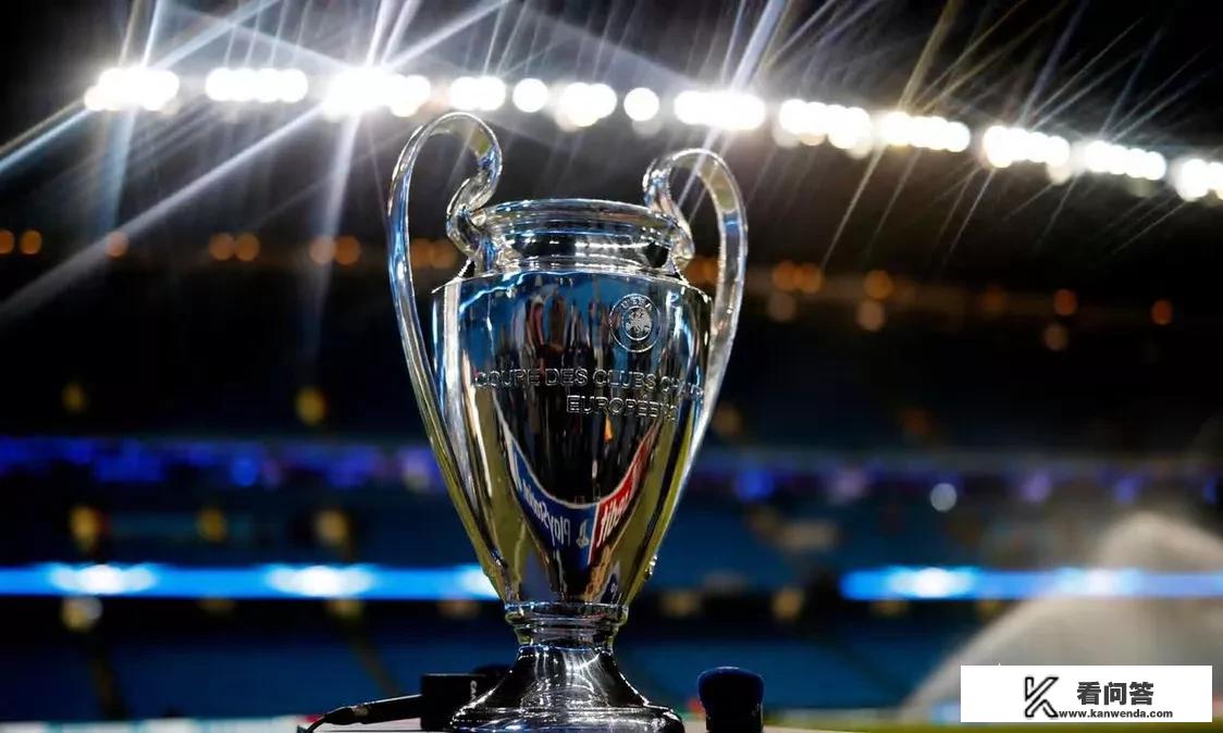 FIFA系列怎么玩欧冠啊,我知道有联赛模式,但只能玩联赛啊,中途为什么没有欧冠和杯赛呢? FIFA系列怎么玩欧冠啊,我知道有联赛模式,但只能玩联赛啊,中途为什么没有欧冠和杯赛呢?