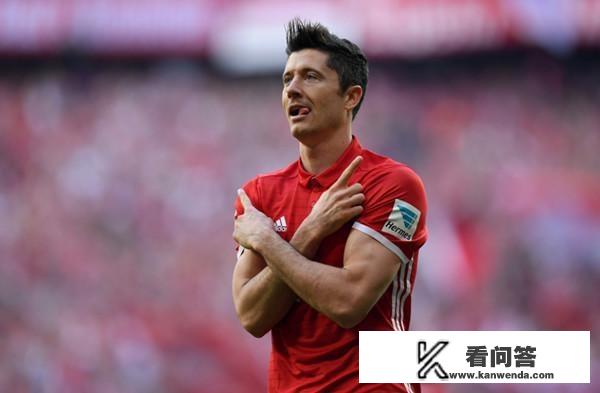 拜仁与皇马欧冠半决赛的暗流涌动，谁是最不可预测的胜负手？