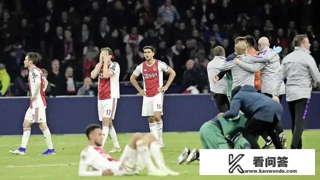 欧冠半决赛，利物浦3逆转巴萨90分钟，热刺3球逆转贾府只需45分钟，你怎么看逆转的水平？