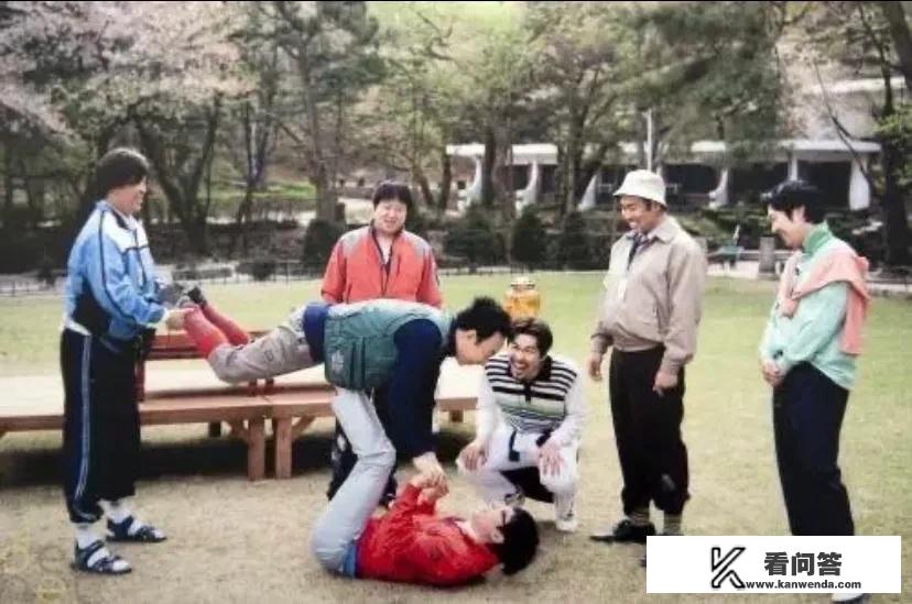 极限挑战前几季是韩国指导的？