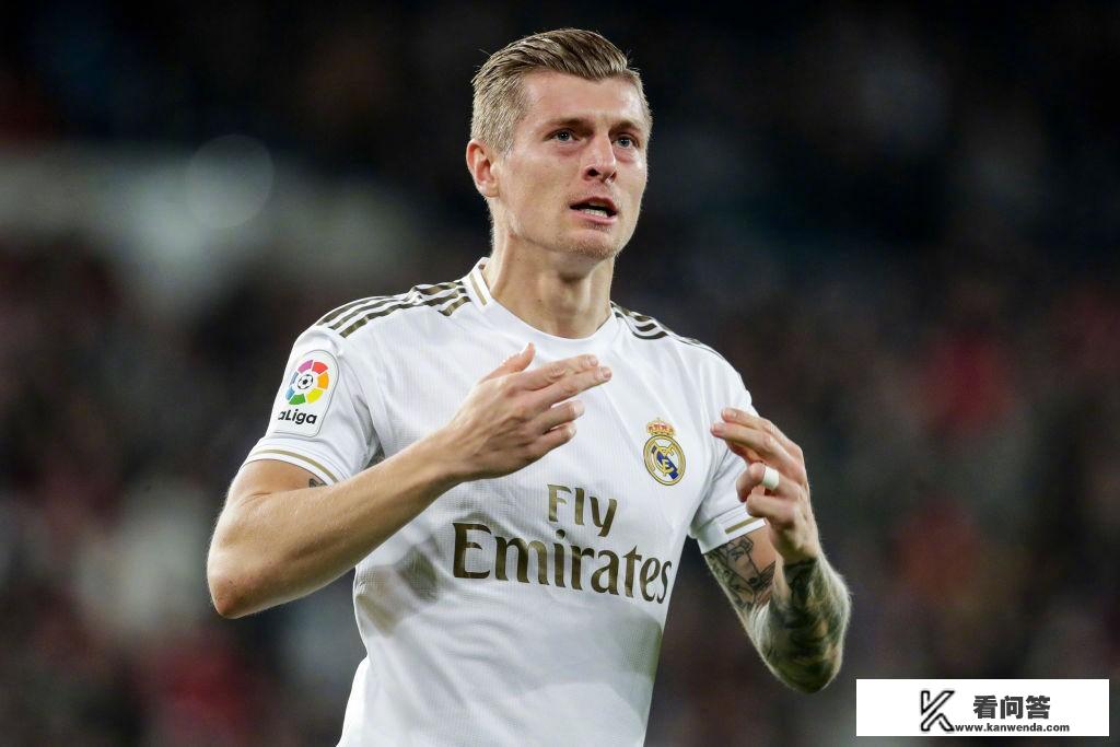 欧冠：皇马VS曼城，比赛中为什么没有让克罗斯上场？