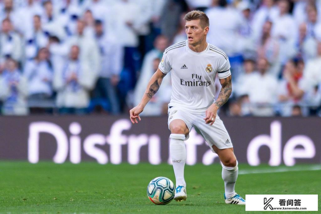 欧冠：皇马VS曼城，比赛中为什么没有让克罗斯上场？