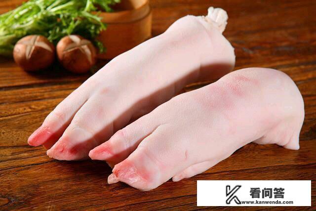 有没有比较适合20个人坐着玩的游戏？