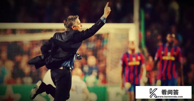 如何评价国米在诺坎普少一人的情况下，抗住巴萨最终晋级决赛？