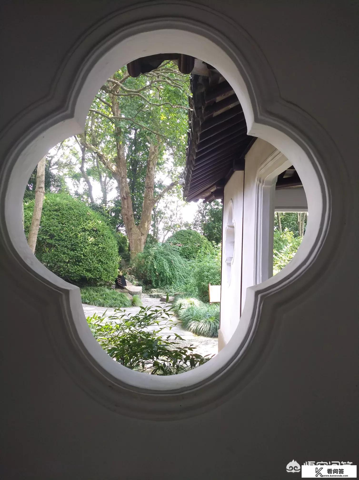 中国旅游业是由哪三大部分？