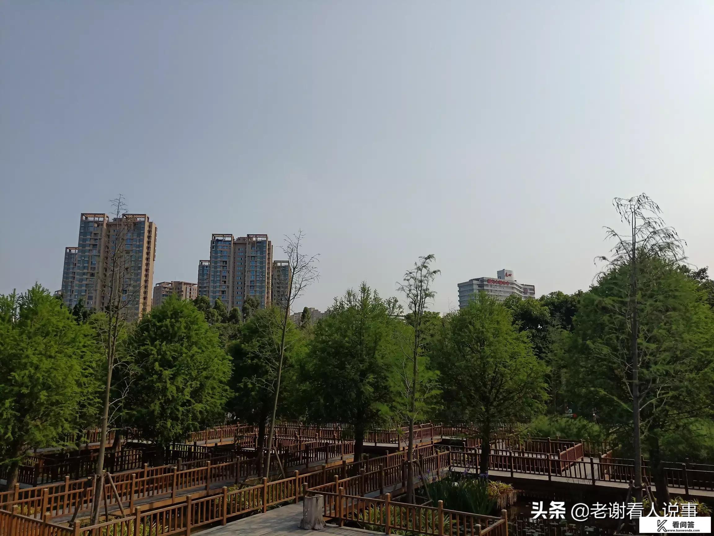 旅游是我唯一的爱好，最近纠结要不要买房，爱好重要还是房子重要？