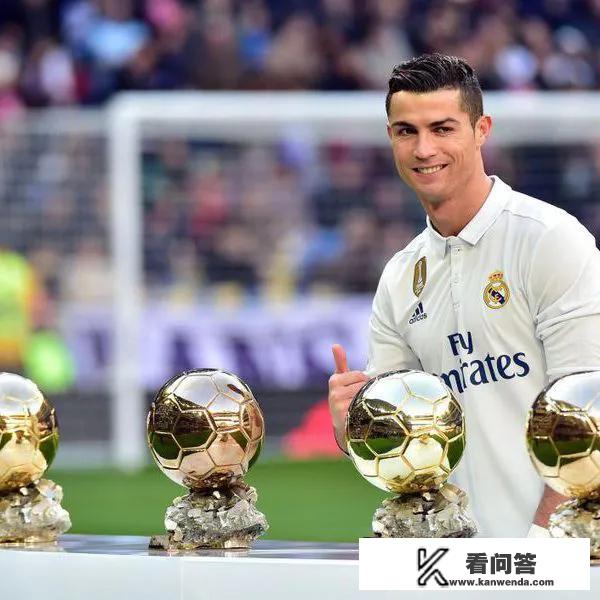 C罗欧冠都是一己之力带领皇马和曼联夺冠的吗? C罗欧冠都是一己之力带领皇马和曼联夺冠的吗?