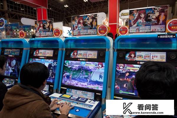 日本的年轻人玩游戏的多么？有游戏网吧没？