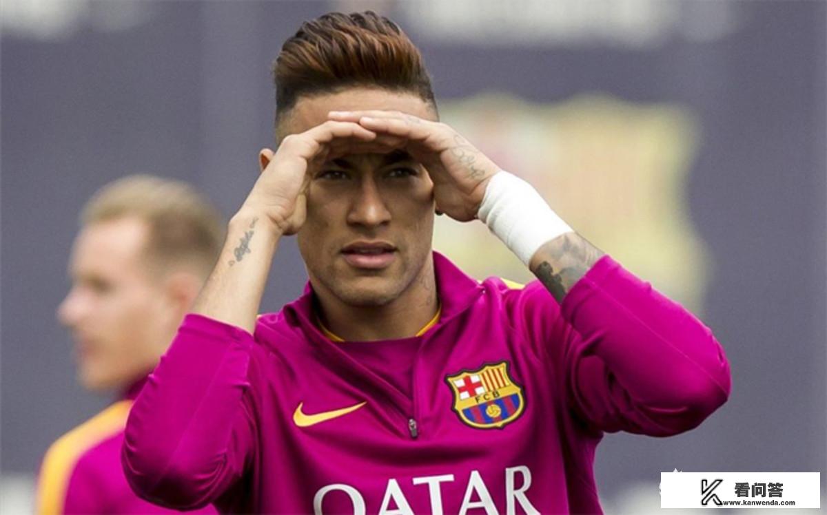 内马尔从巴塞转会到巴黎不到一个赛季,就传出要去皇马接班c罗,他会是梅罗后世界第一吗? 内马尔从巴塞转会到巴黎不到一个赛季,就传出要去皇马接班c罗,他会是梅罗后世界第一吗?