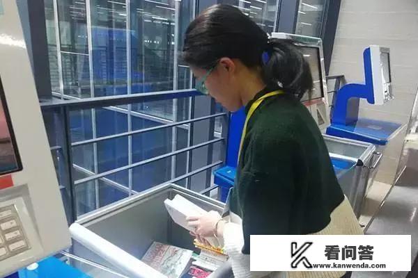 本人40岁，初中文化。现在想学技术学什么好呢？