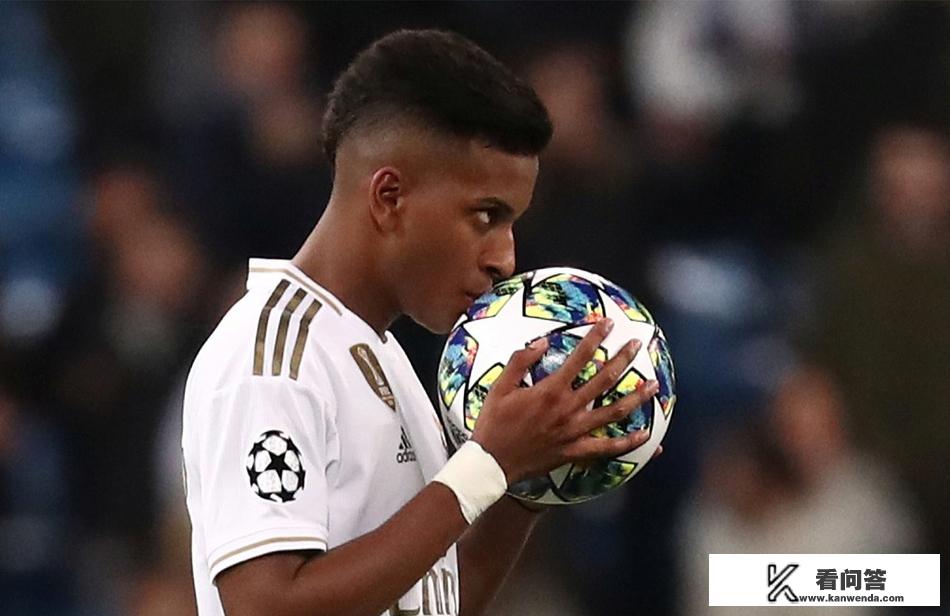 皇马18岁小将罗德里戈帽子戏法闪耀伯纳乌并当选本周欧冠最佳球员。你如何评价？