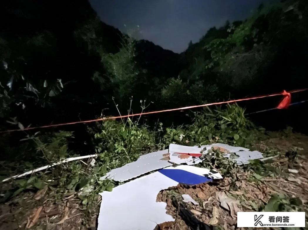 高速坠落的客机人能清醒吗？