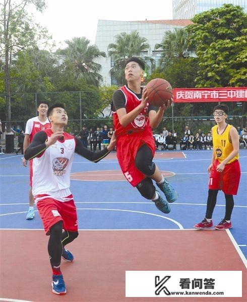 初一体育理论题，坚持锻炼的价值是什么？