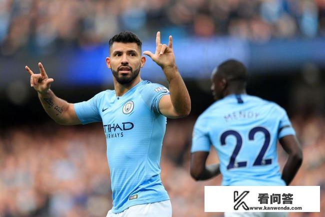 欧冠皇马VS曼城，如何评价齐达内和瓜迪奥拉这两位光头大师之间的博弈？