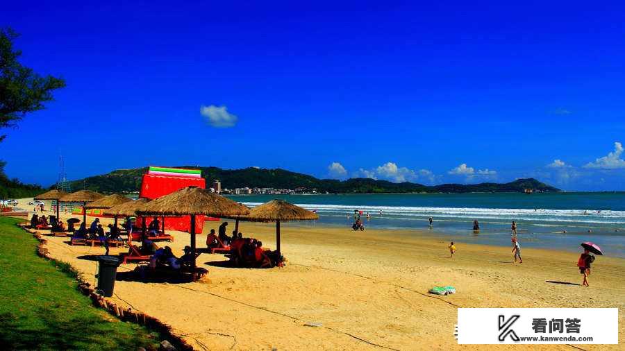 情侣去海边放飞心情的诗句？