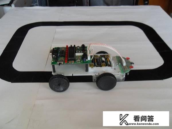 电子信息工程专业的学生应该如何规划自己的课外学习计划？