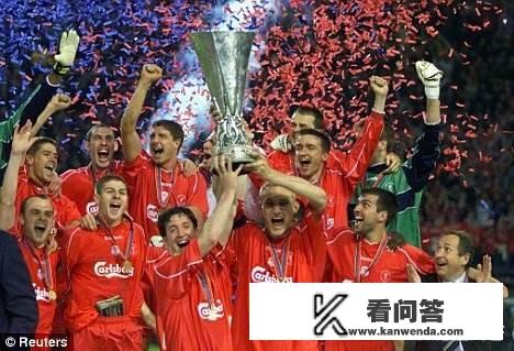 2001年5冠王的利物浦和18-19赛季的利物浦相比，哪个更强？