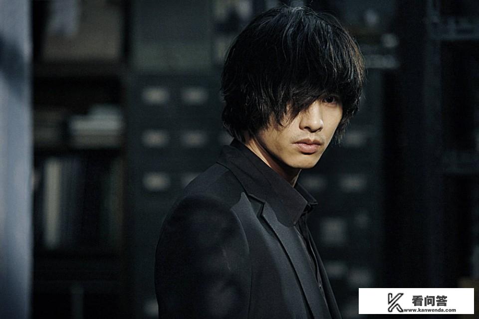 如何评价韩国电影《孤胆特工》？