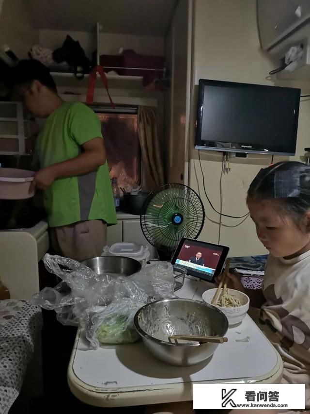 一对情侣去旅游aa正常吗？