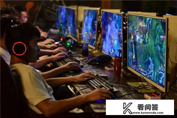 韩国网吧游戏排名，英雄联盟依旧霸榜，网友“铁打的LOL，流水的网游”，你怎么看？
