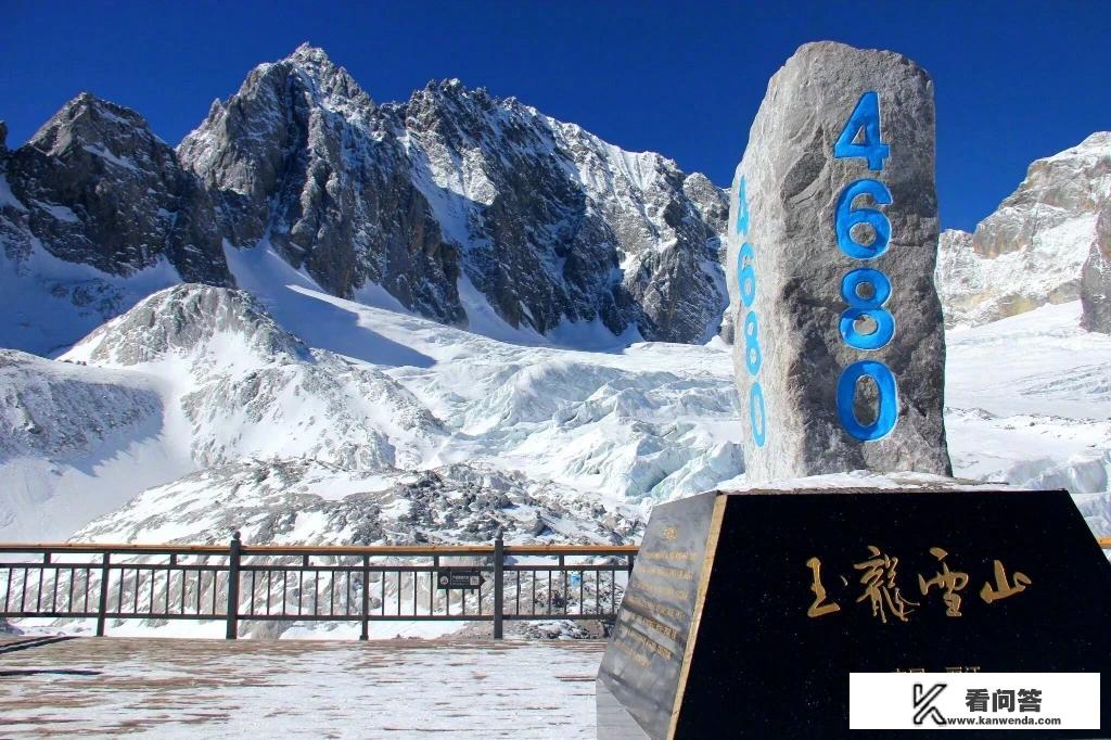 武汉出发去云南自驾旅游，下周出发，时间10-13天，能推荐个路线和注意事项？