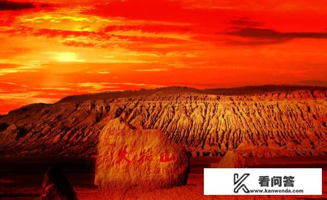 请问开着房车出去旅游一年需要多少钱？