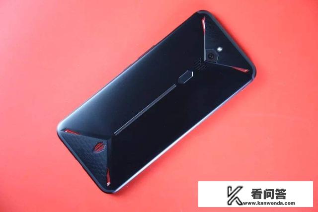 如何分辨黑鲨真假？