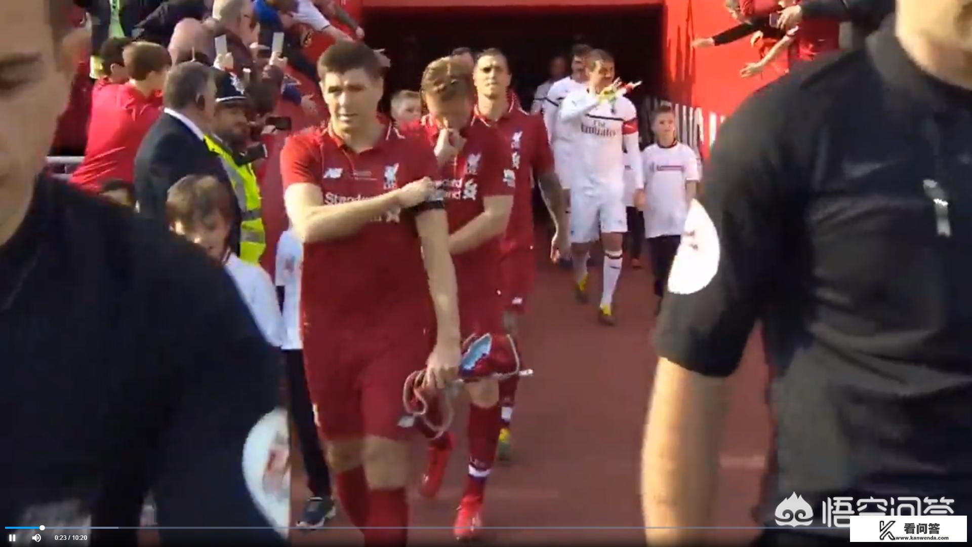 在米兰和利物浦元老赛上,39岁的皮尔洛踢出一记风骚的任意球,如何评价他的任意球? 在米兰和利物浦元老赛上,39岁的皮尔洛踢出一记风骚的任意球,如何评价他的任意球?