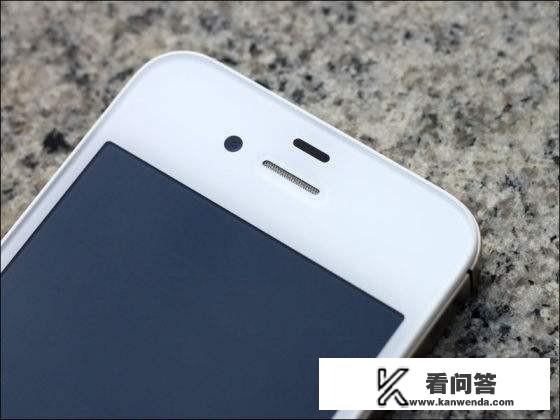 大家觉得男生用白色的手机怎么样？