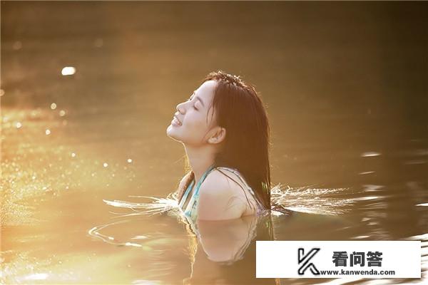 出水芙蓉指的是什么？男人洗完澡那叫什么？