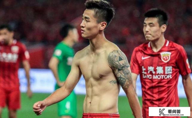 在现在的中超球队中你最喜欢和最不喜欢的球员都是谁？为什么？