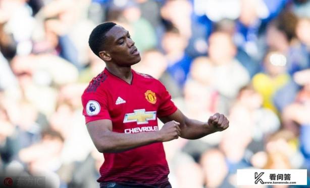 c罗为什么离开尤文图斯去曼联？